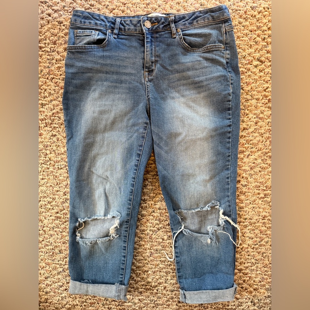 William Rast Light Blue Denim Bermuda Shorts, Size 30